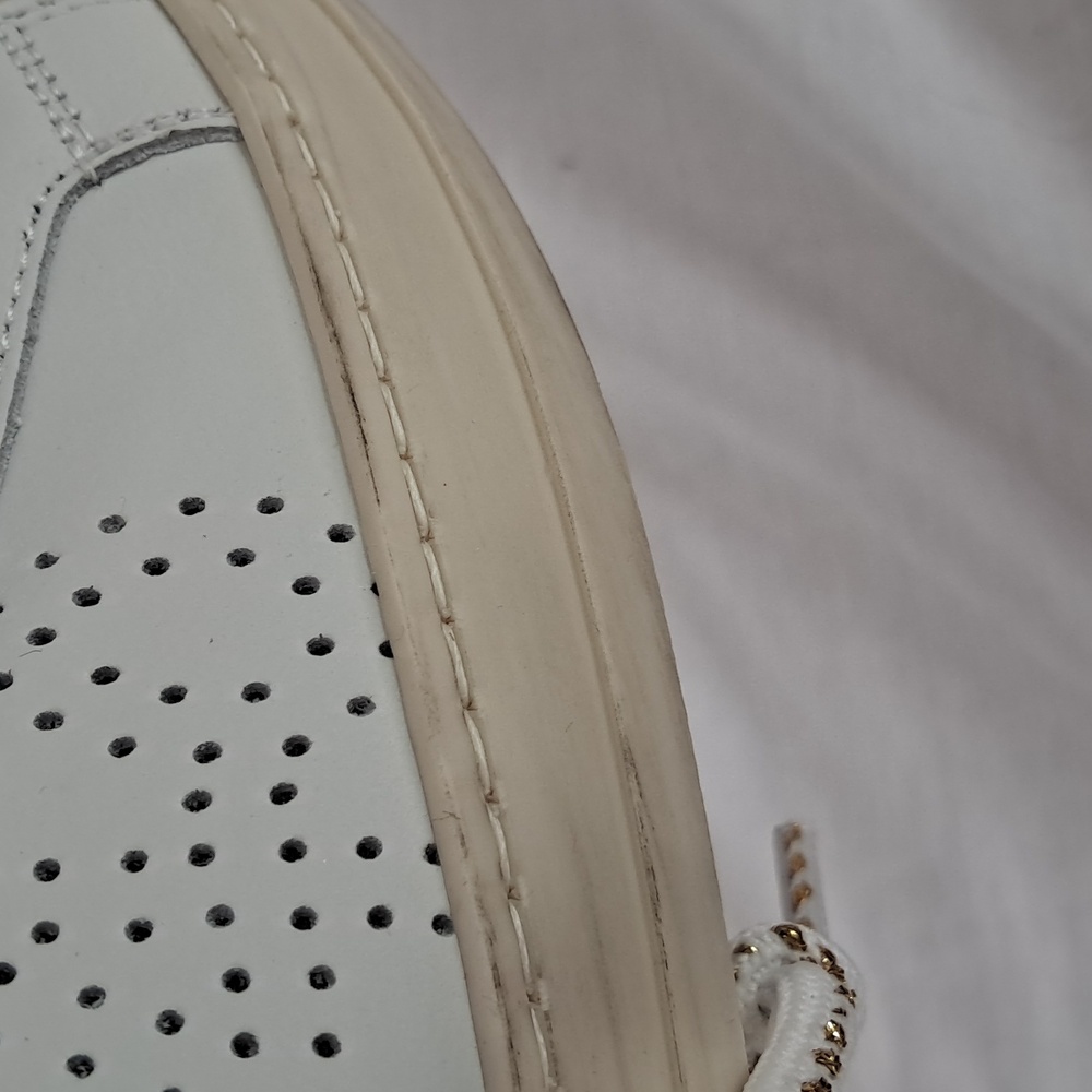 P448 John Dune Sneaker. Womans Size 39. White & Beige. Distressed Rubber Sole - Picture 12 of 16
